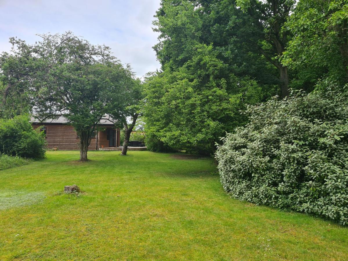 The Reading Whole Chalet With Lake And Two Acre Gardens Luaran gambar
