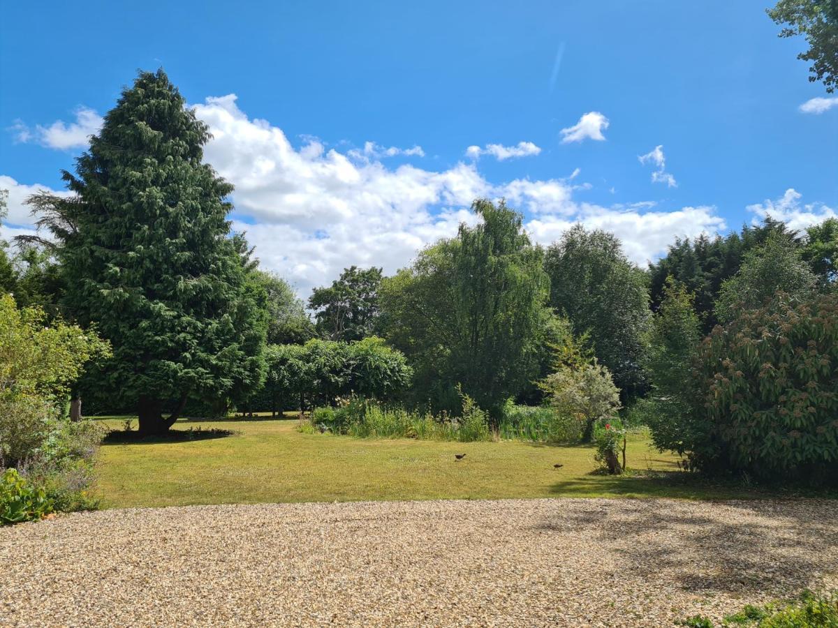 The Reading Whole Chalet With Lake And Two Acre Gardens Luaran gambar